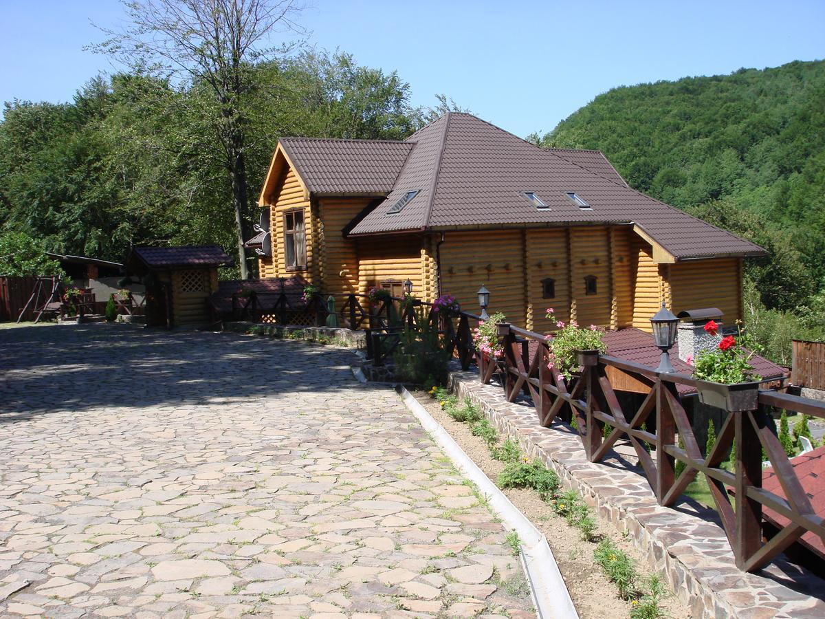 Ilnytsya Sadyba Sribne Dzherelo酒店 外观 照片